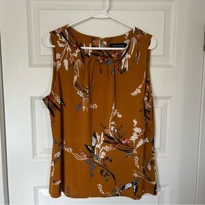 Ivanka Trump Top